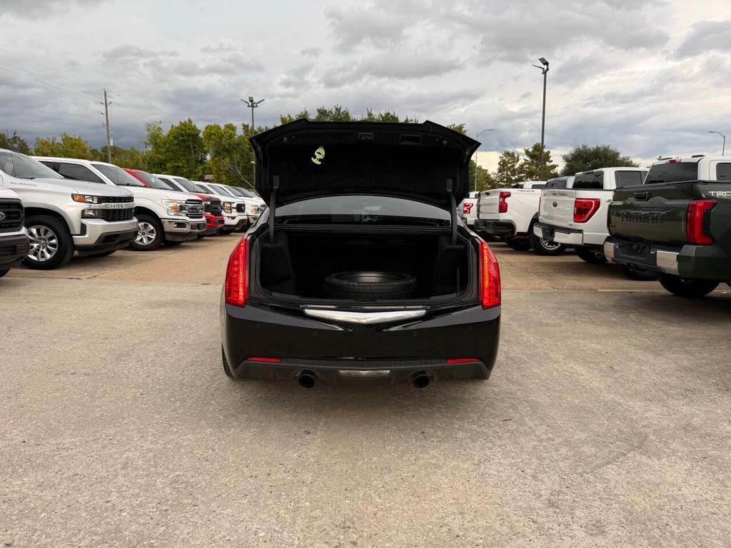 Cadillac ATS Sedan Vehicle Full-screen Gallery Image 37
