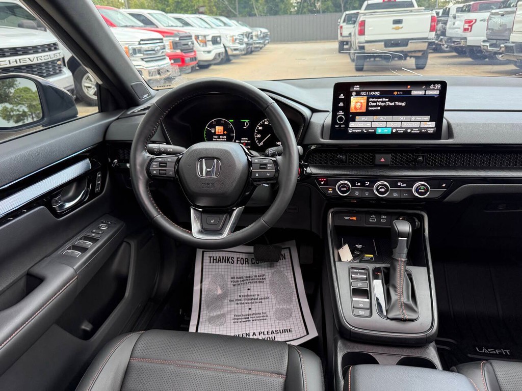 Honda CR-V Hybrid Vehicle Full-screen Gallery Image 21