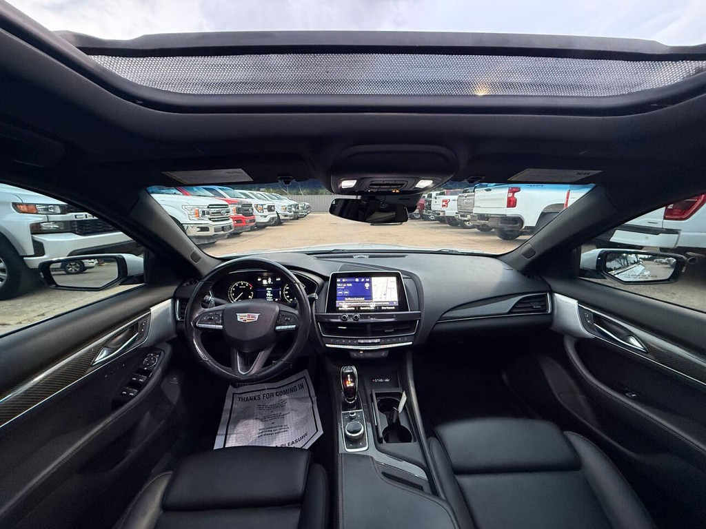 Cadillac CT5 Vehicle Full-screen Gallery Image 21