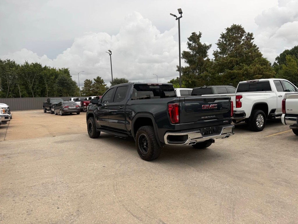 GMC Sierra 1500 Vehicle Full-screen Gallery Image 04