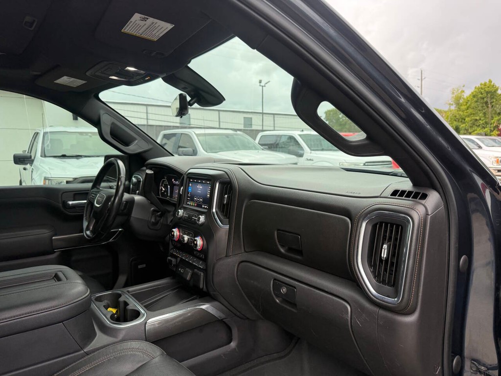 GMC Sierra 1500 Vehicle Full-screen Gallery Image 09