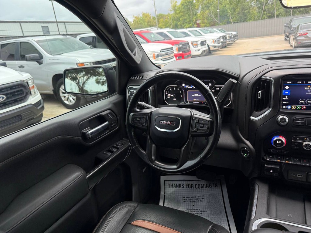 GMC Sierra 1500 Vehicle Full-screen Gallery Image 19