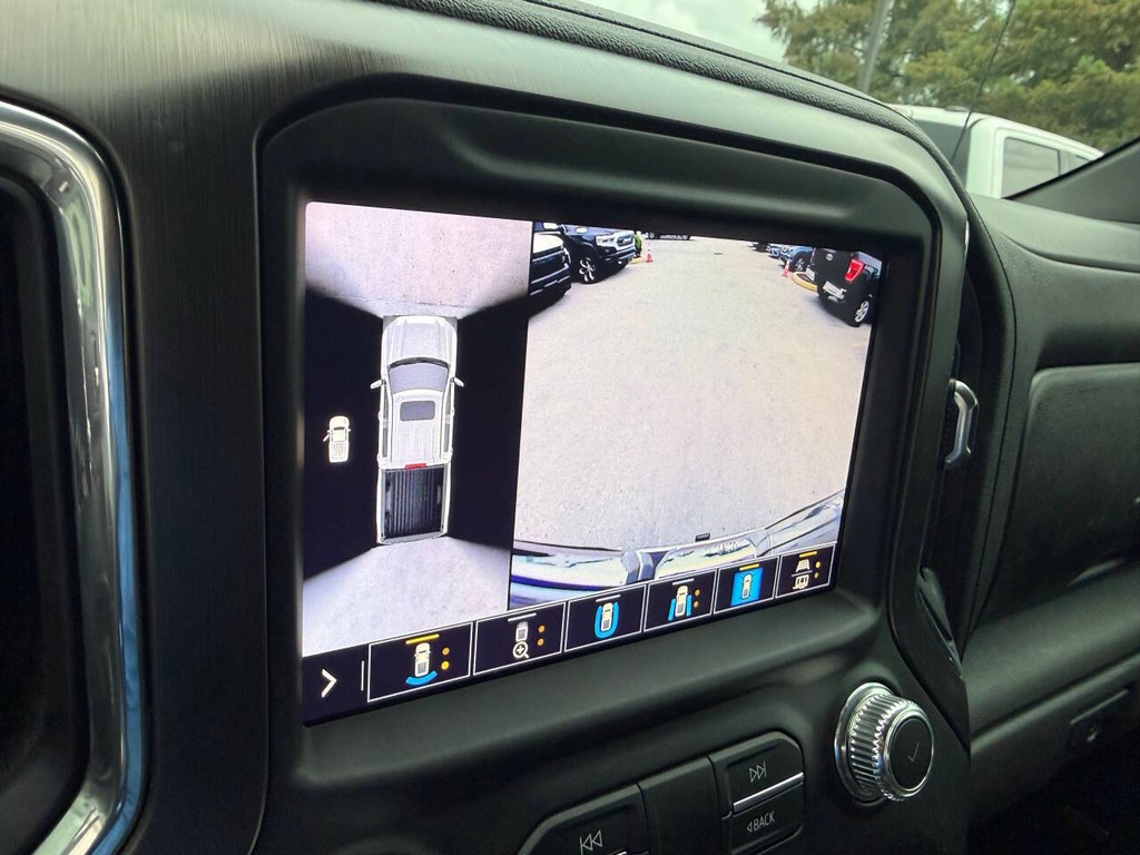 GMC Sierra 1500 Vehicle Full-screen Gallery Image 27