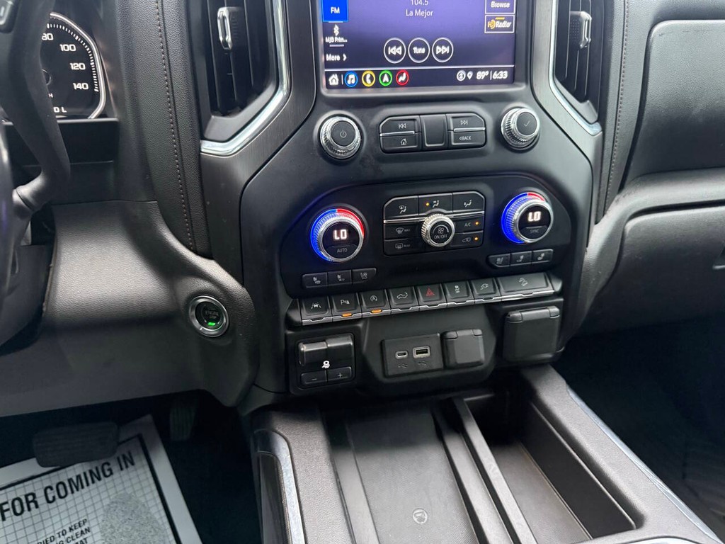 GMC Sierra 1500 Vehicle Full-screen Gallery Image 29