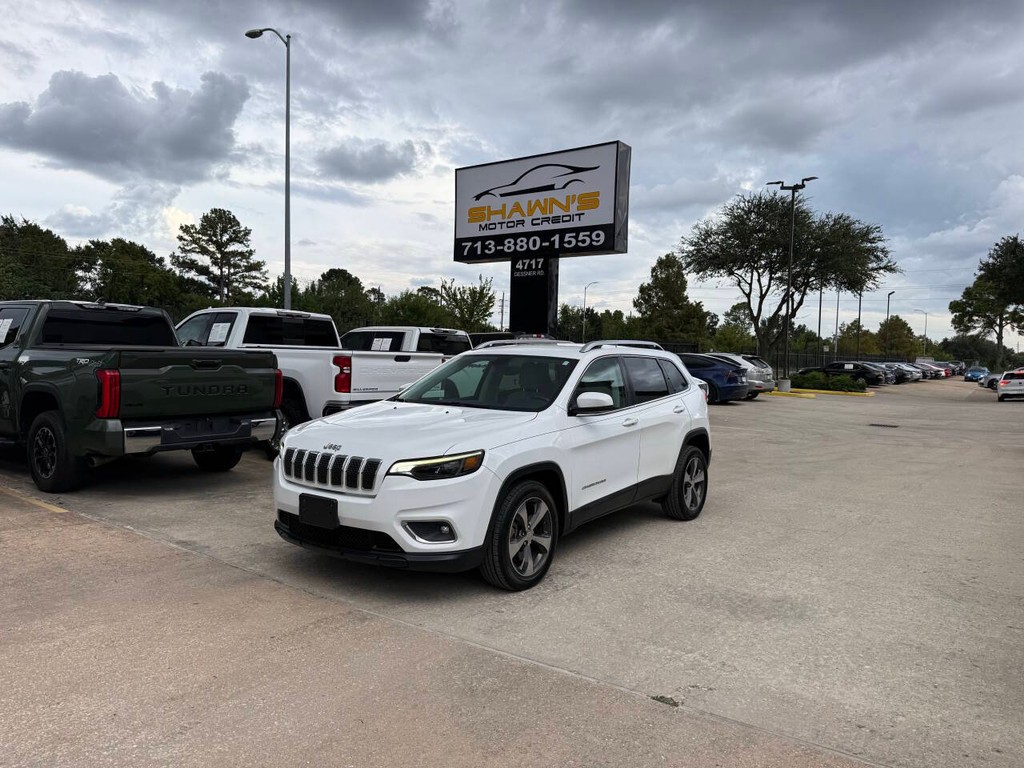 Jeep Cherokee Vehicle Full-screen Gallery Image 03
