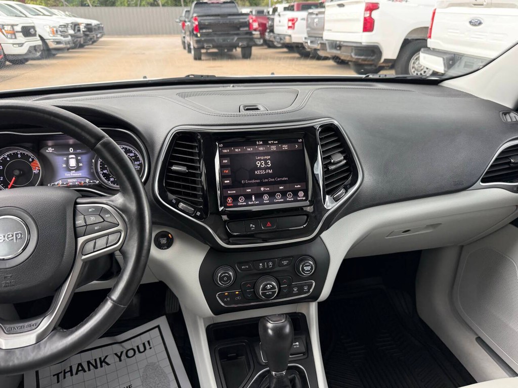 Jeep Cherokee Vehicle Full-screen Gallery Image 21