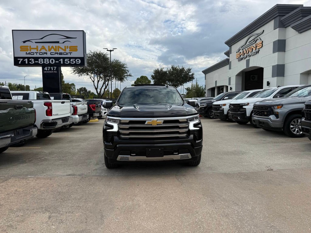 Chevrolet Silverado 1500 Vehicle Full-screen Gallery Image 44