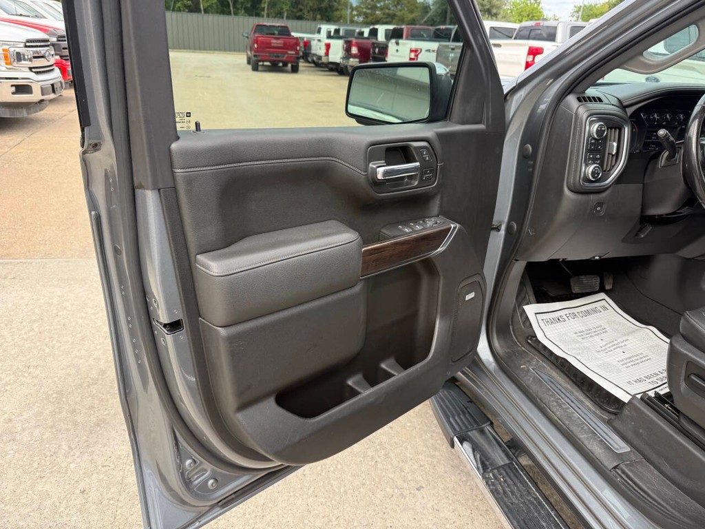 GMC Sierra 1500 Vehicle Full-screen Gallery Image 08