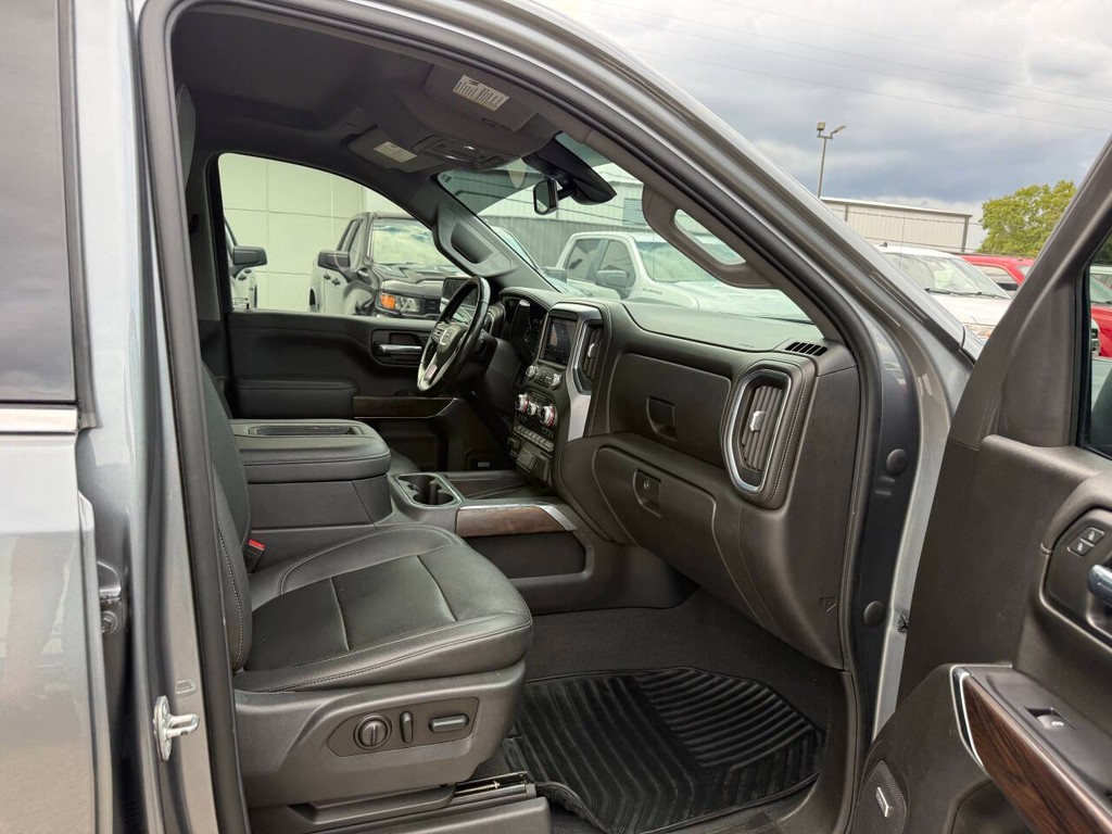 GMC Sierra 1500 Vehicle Full-screen Gallery Image 10