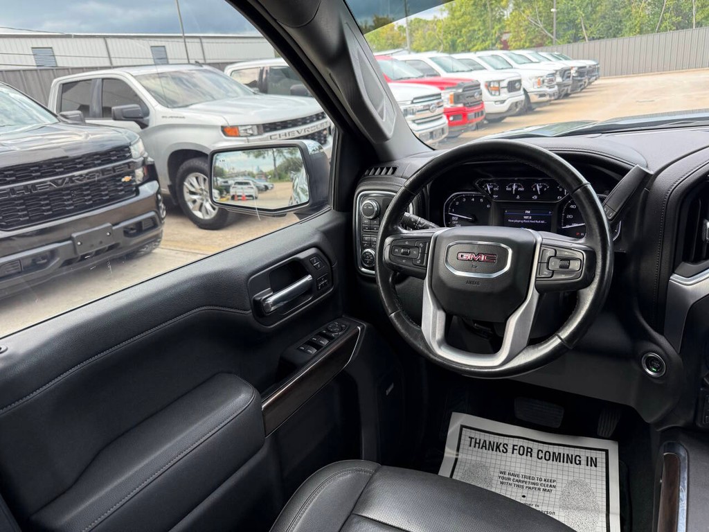 GMC Sierra 1500 Vehicle Full-screen Gallery Image 19