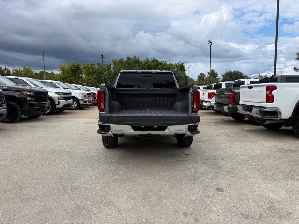 GMC Sierra 1500 Vehicle Full-screen Gallery Image 41