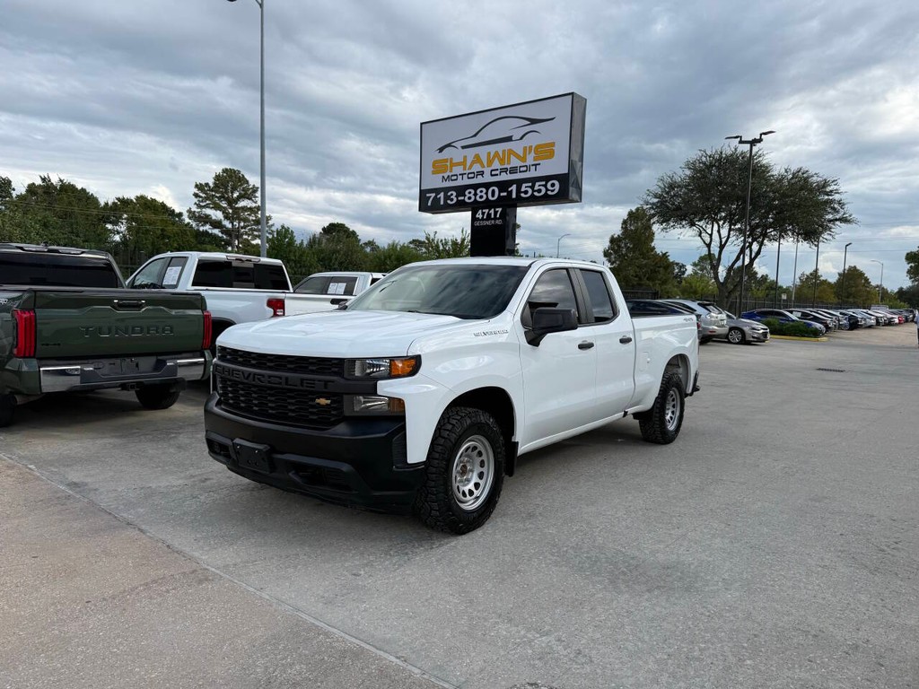 Chevrolet Silverado 1500 Vehicle Full-screen Gallery Image 03