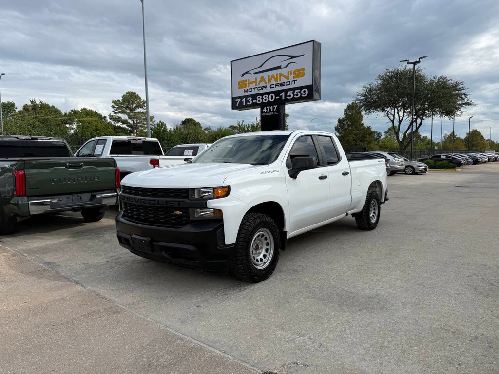 Chevrolet Silverado 1500 Vehicle Full-screen Gallery Image 41