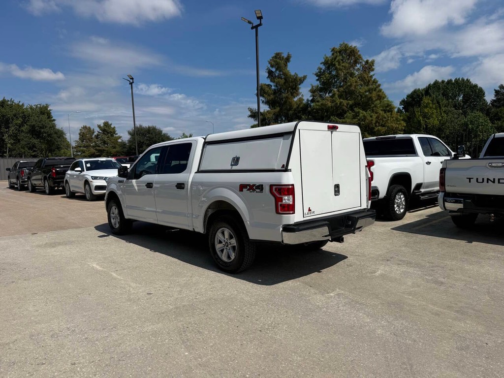 Ford F-150 Vehicle Full-screen Gallery Image 04