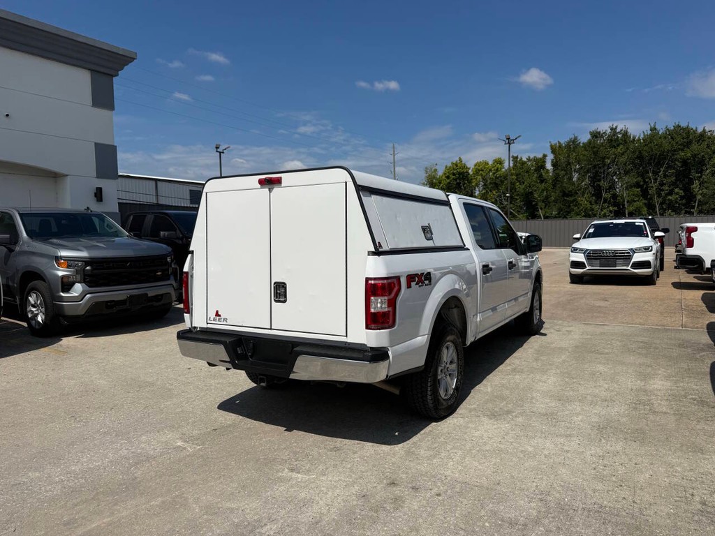 Ford F-150 Vehicle Full-screen Gallery Image 05
