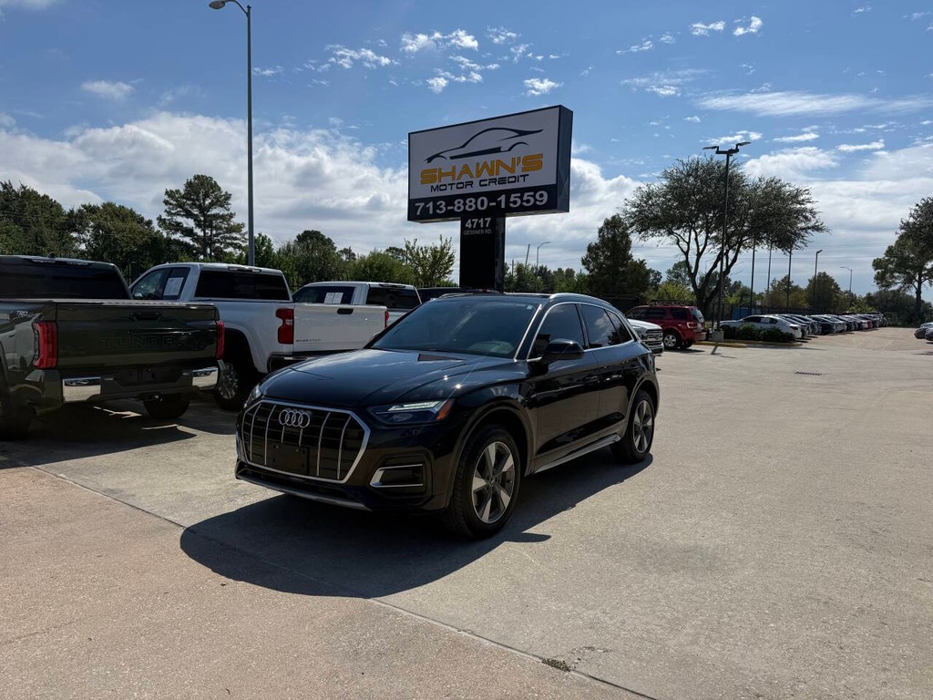 Audi Q5 Vehicle Full-screen Gallery Image 03
