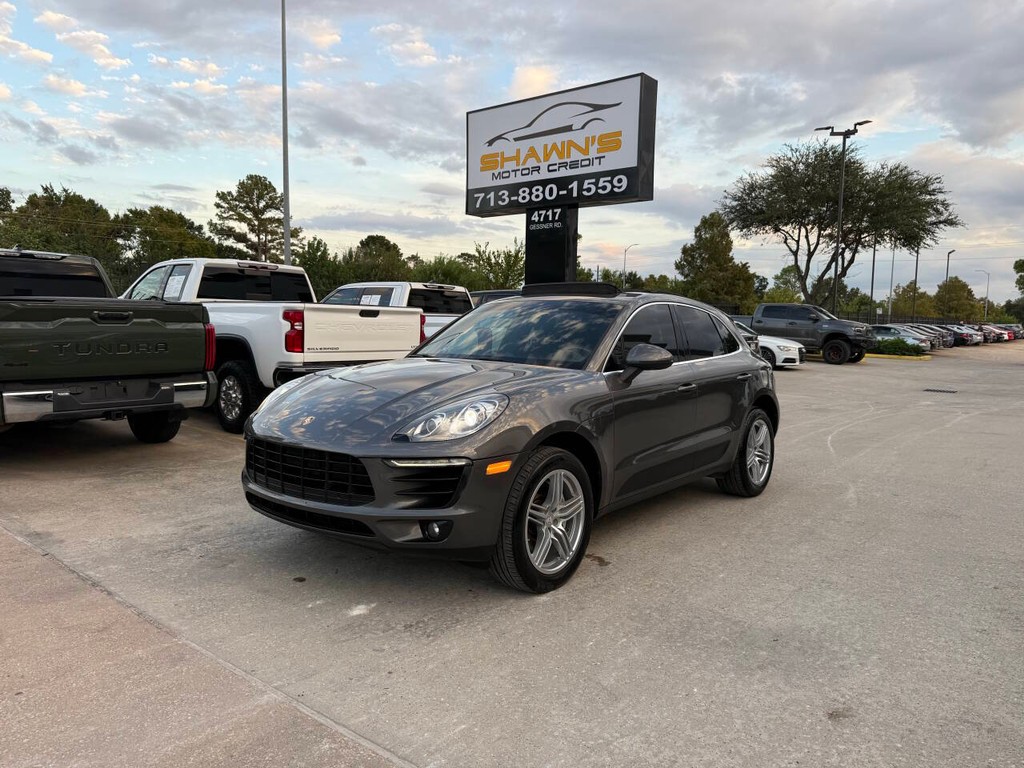 Porsche Macan Vehicle Full-screen Gallery Image 48