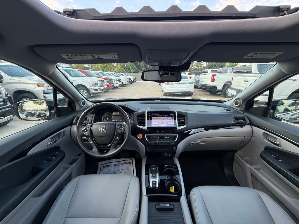 Honda Pilot Vehicle Full-screen Gallery Image 20