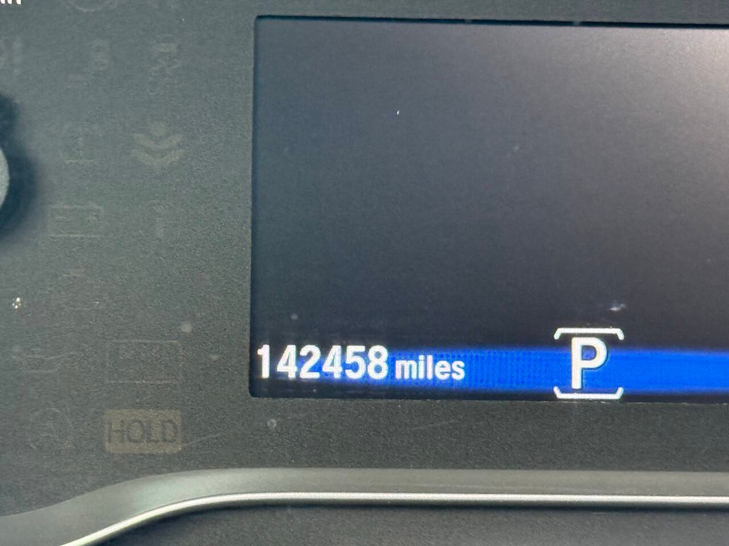 Honda Pilot Vehicle Full-screen Gallery Image 35