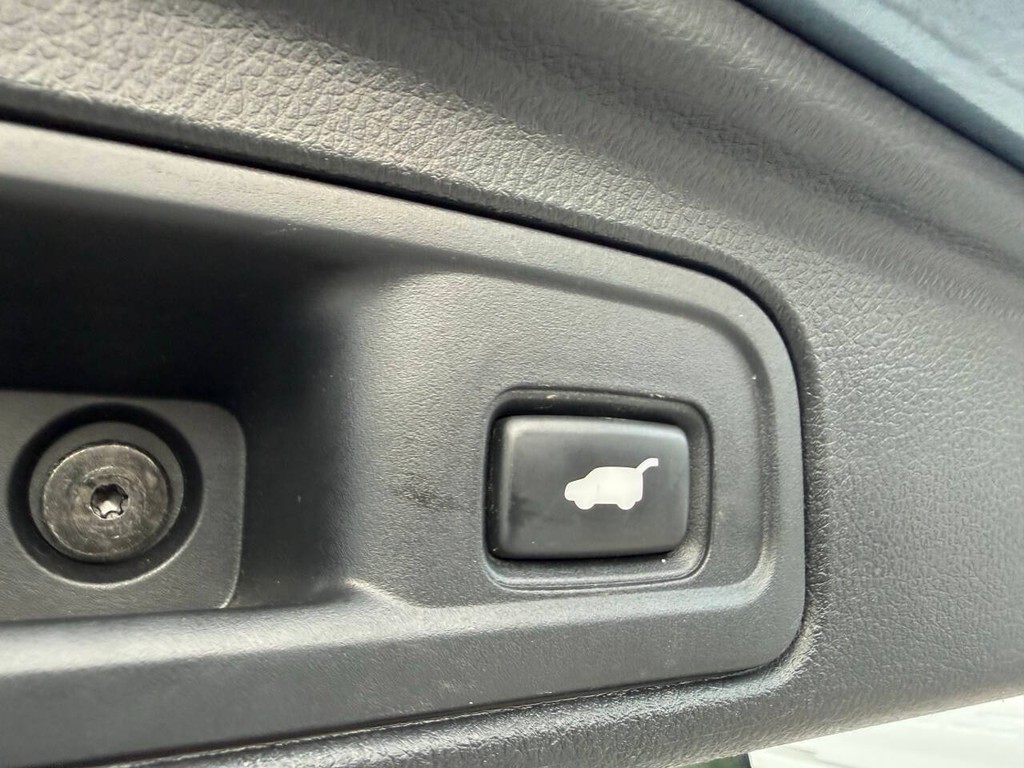 Honda Pilot Vehicle Full-screen Gallery Image 40