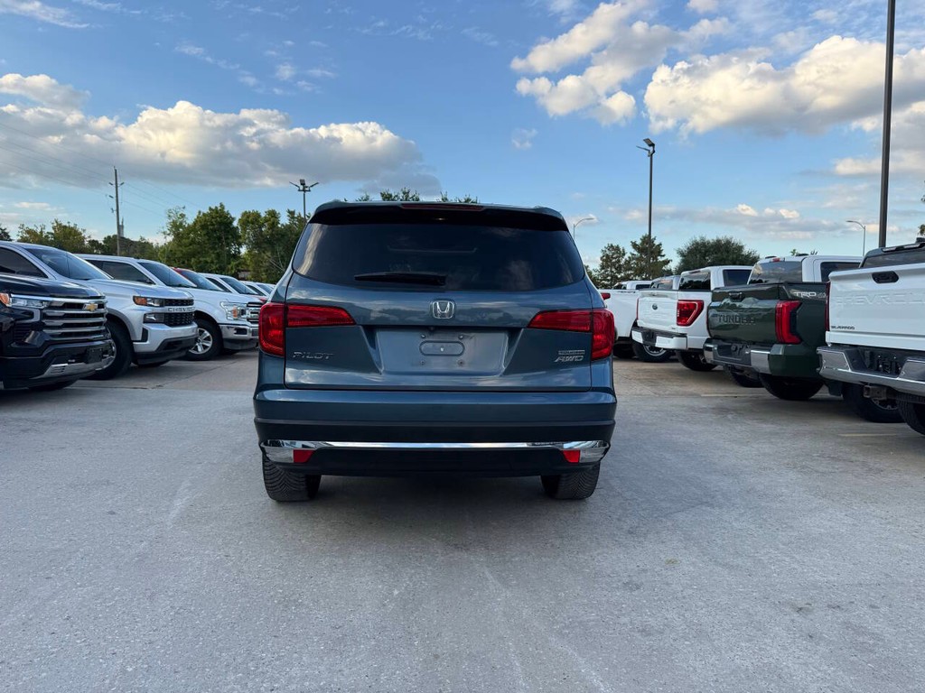 Honda Pilot Vehicle Full-screen Gallery Image 41