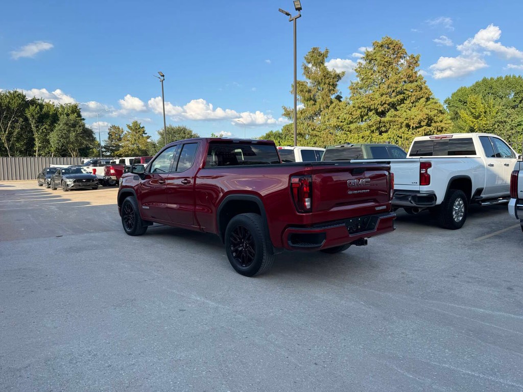 GMC Sierra 1500 Vehicle Full-screen Gallery Image 03