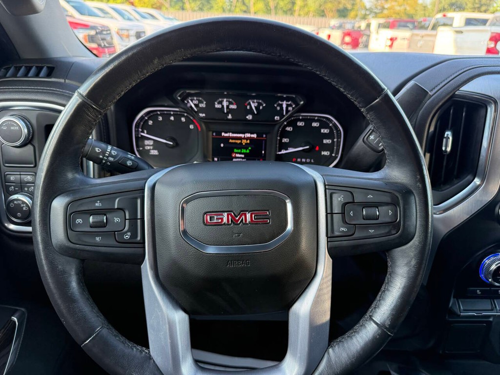 GMC Sierra 1500 Vehicle Full-screen Gallery Image 22