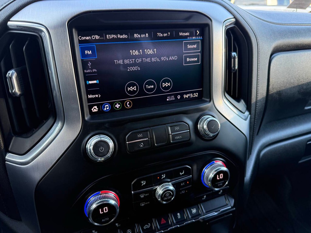 GMC Sierra 1500 Vehicle Full-screen Gallery Image 25