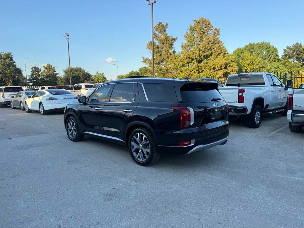 Hyundai Palisade Vehicle Full-screen Gallery Image 04