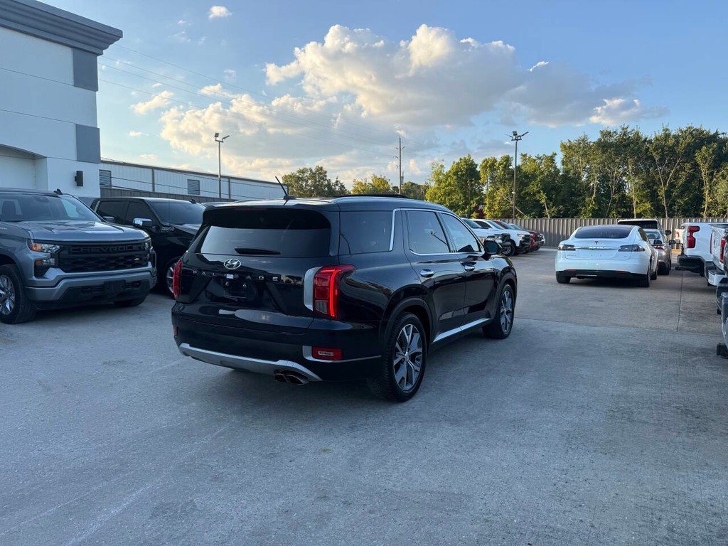 Hyundai Palisade Vehicle Full-screen Gallery Image 05