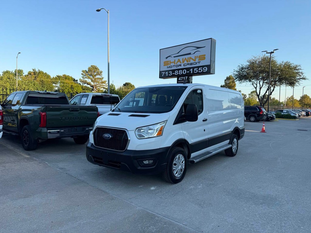 Ford Transit Cargo Van Vehicle Full-screen Gallery Image 03