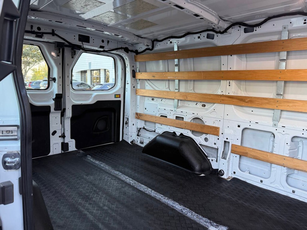 Ford Transit Cargo Van Vehicle Full-screen Gallery Image 27