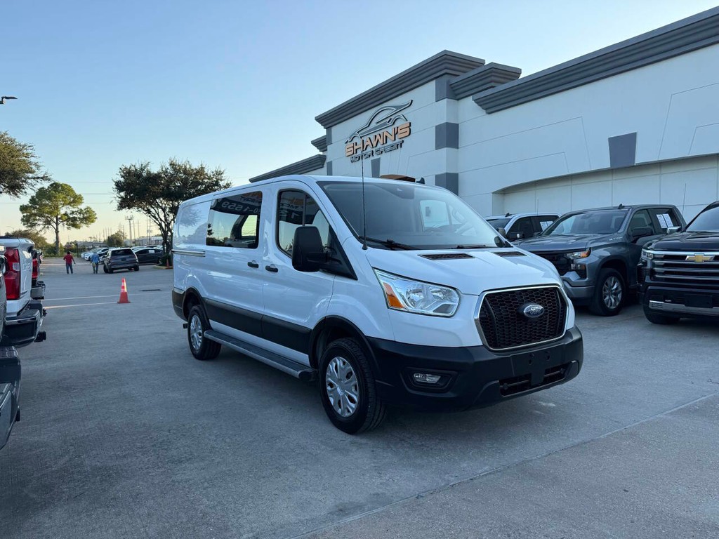 Ford Transit Cargo Van Vehicle Full-screen Gallery Image 33