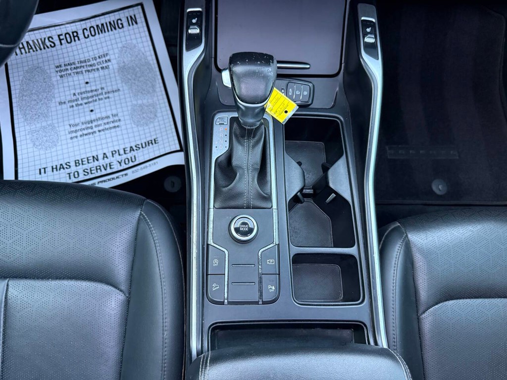 Kia Sorento Vehicle Full-screen Gallery Image 31