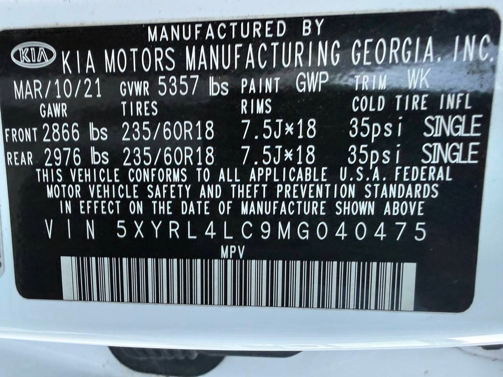 Kia Sorento Vehicle Full-screen Gallery Image 37