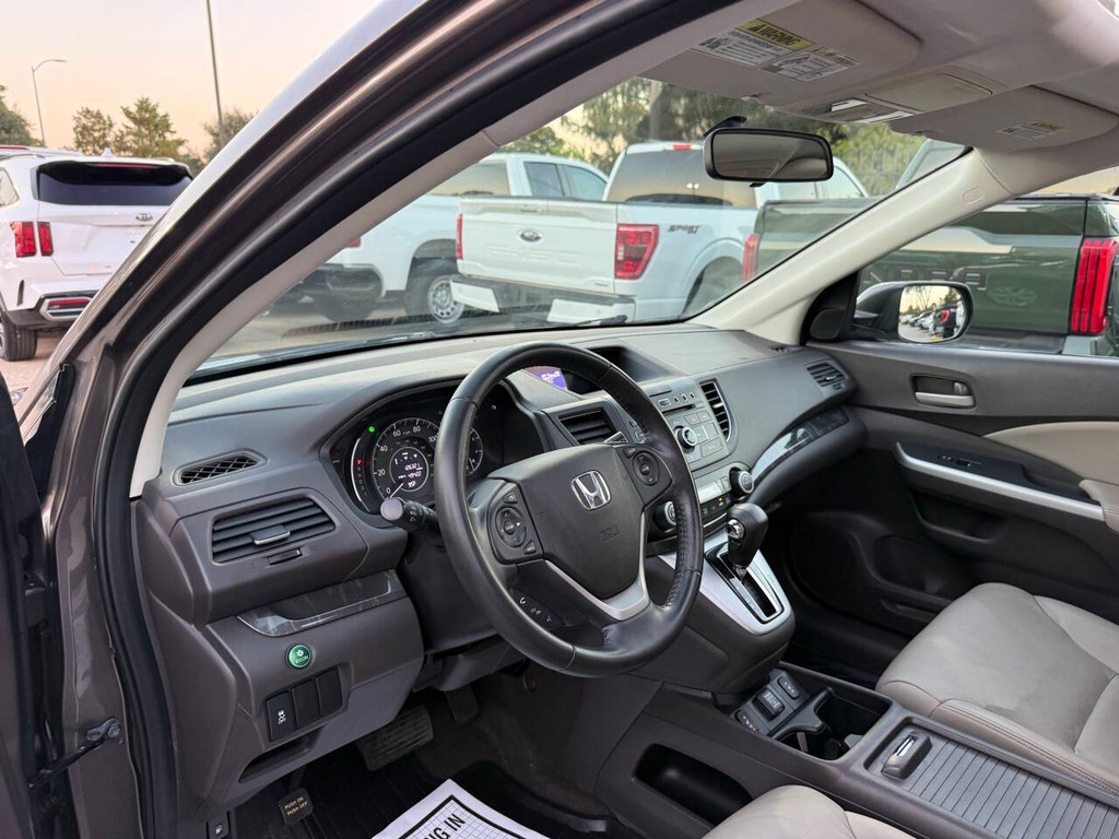 Honda CR-V Vehicle Full-screen Gallery Image 06