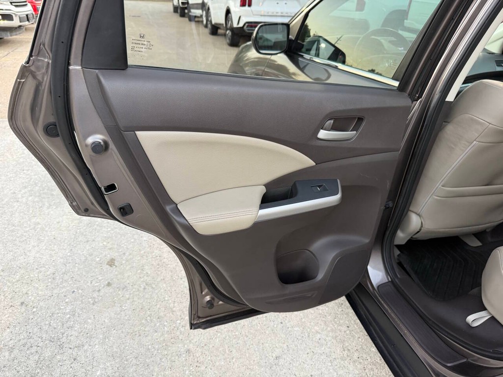 Honda CR-V Vehicle Full-screen Gallery Image 17