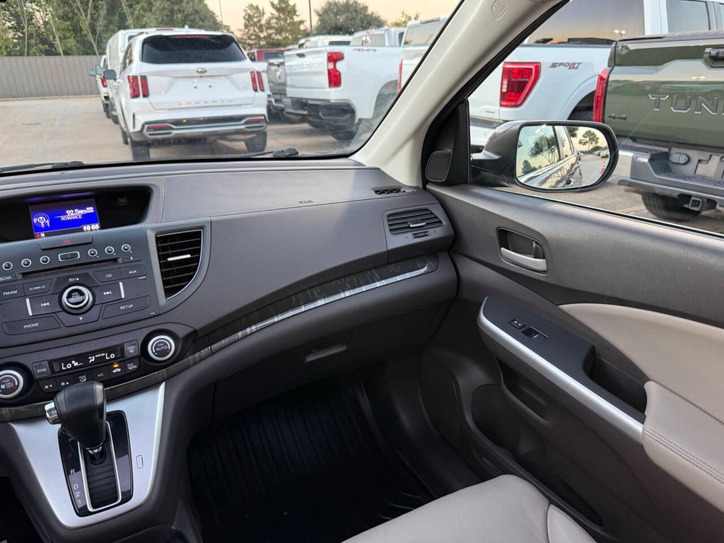 Honda CR-V Vehicle Full-screen Gallery Image 23