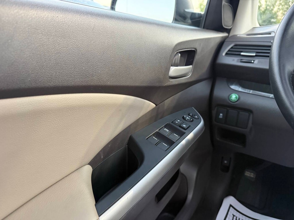 Honda CR-V Vehicle Full-screen Gallery Image 32