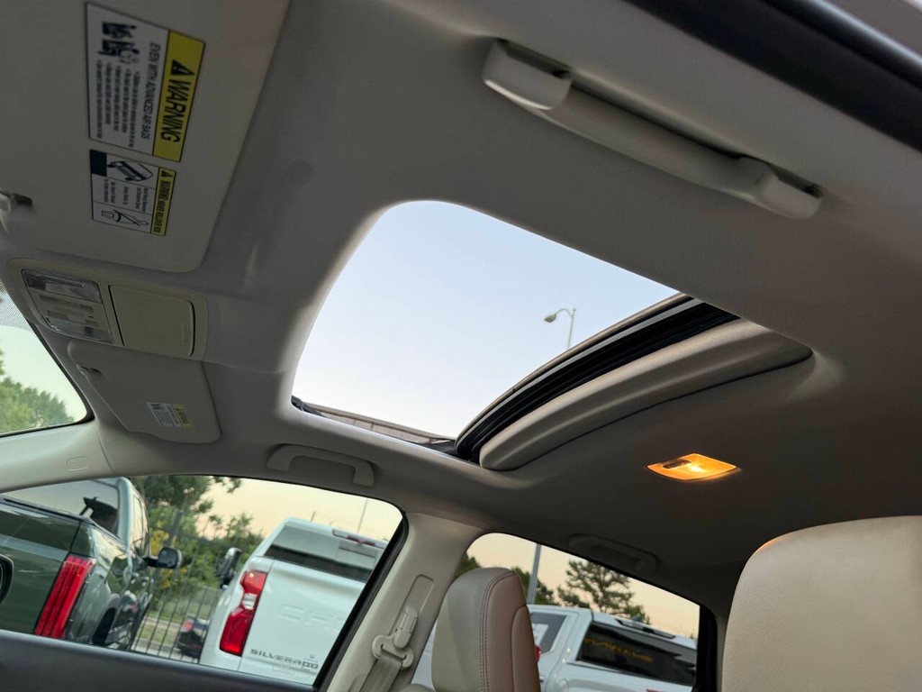 Honda CR-V Vehicle Full-screen Gallery Image 33