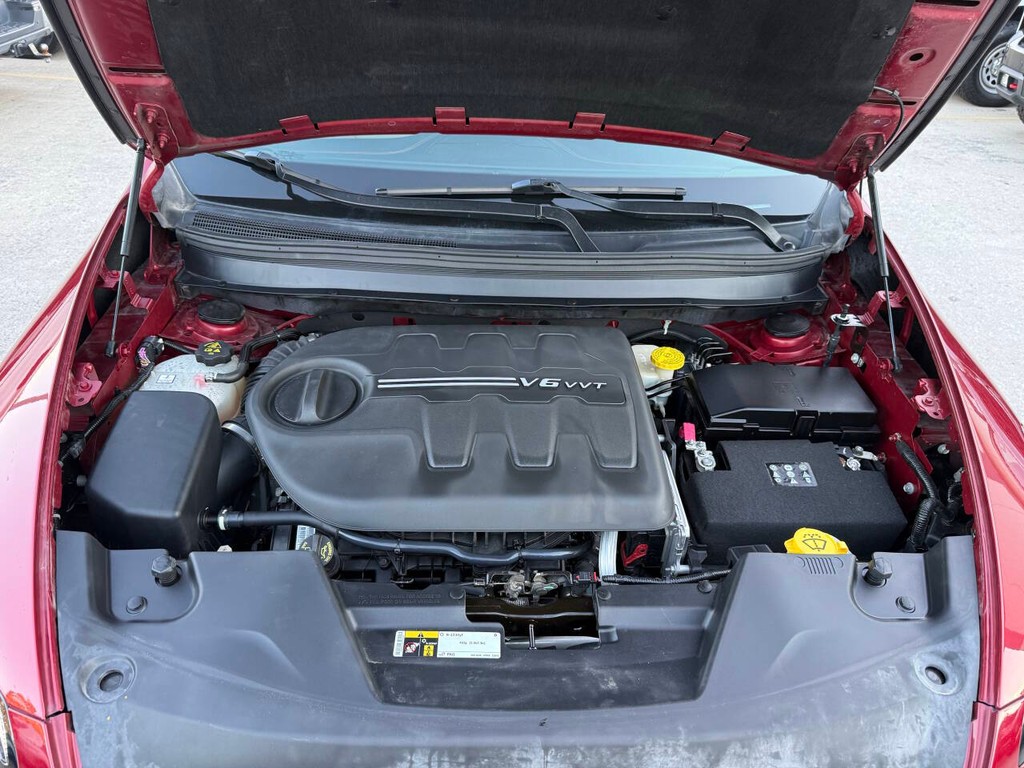 Jeep Cherokee Vehicle Full-screen Gallery Image 33