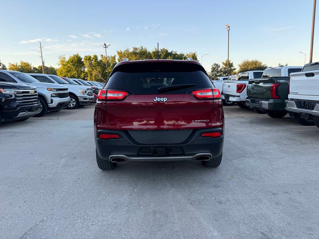 Jeep Cherokee Vehicle Full-screen Gallery Image 37