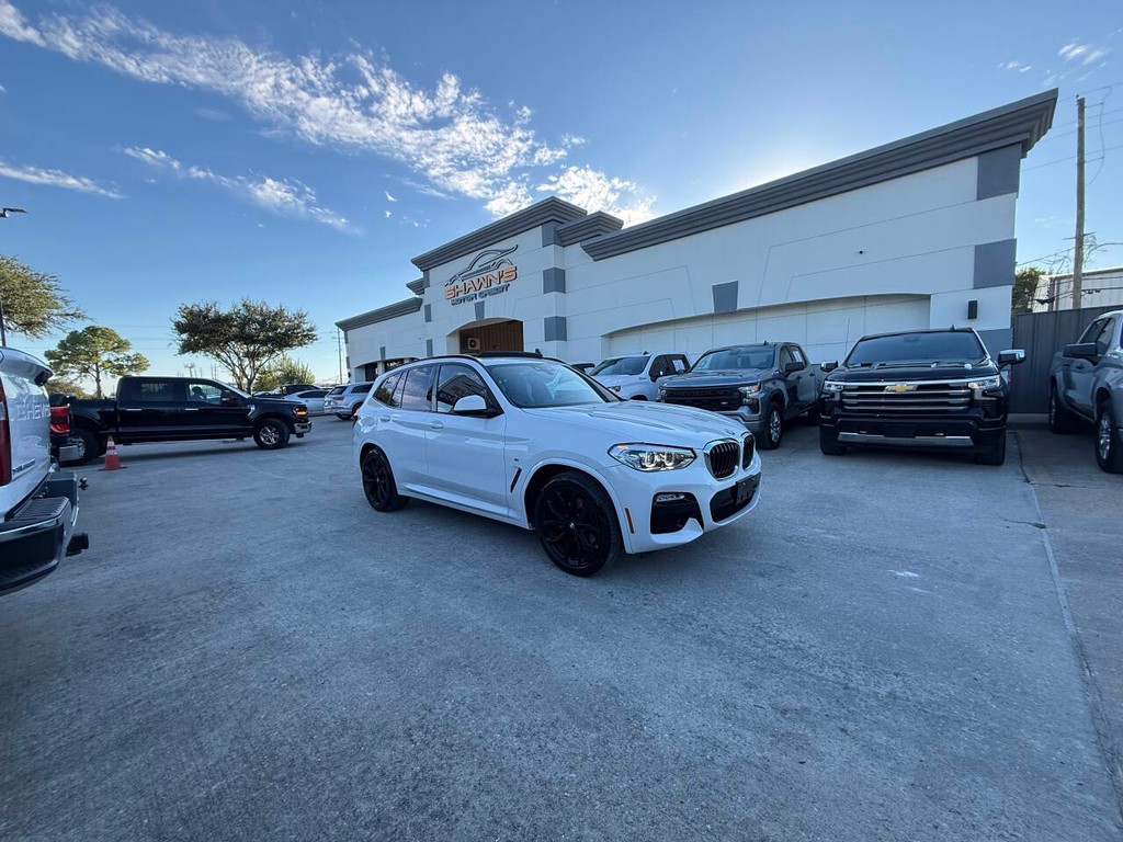 BMW X3 Vehicle Full-screen Gallery Image 43