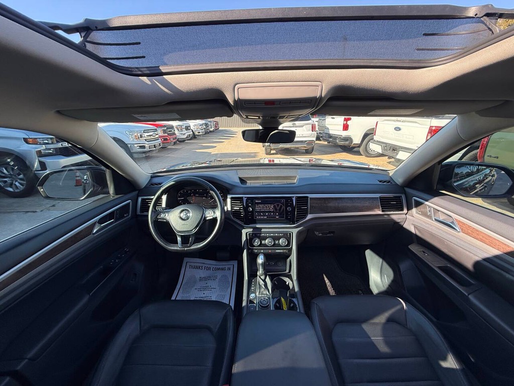 Volkswagen Atlas Vehicle Full-screen Gallery Image 20
