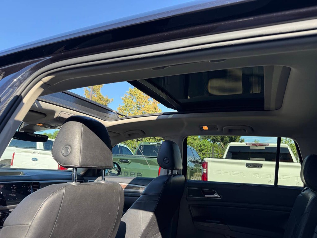 Volkswagen Atlas Vehicle Full-screen Gallery Image 33