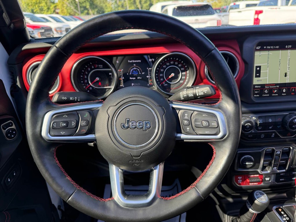 Jeep Wrangler Unlimited Vehicle Full-screen Gallery Image 23
