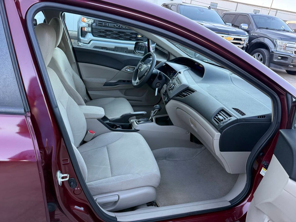 Honda Civic Vehicle Full-screen Gallery Image 10