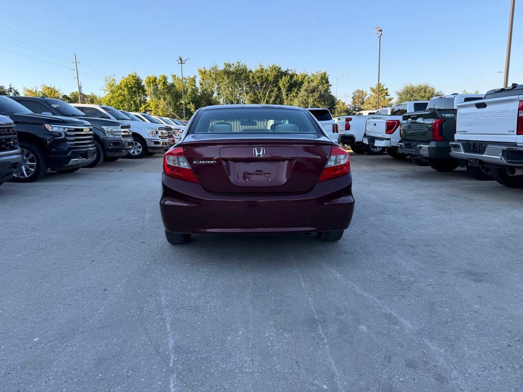 Honda Civic Vehicle Full-screen Gallery Image 35