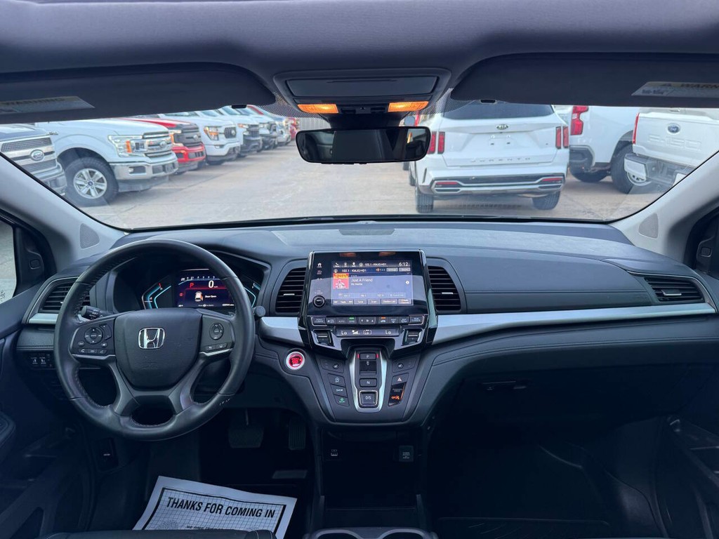 Honda Odyssey Vehicle Full-screen Gallery Image 16