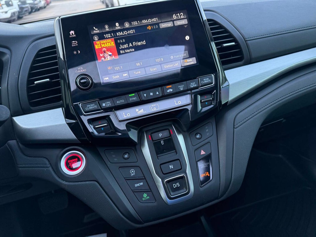 Honda Odyssey Vehicle Full-screen Gallery Image 23